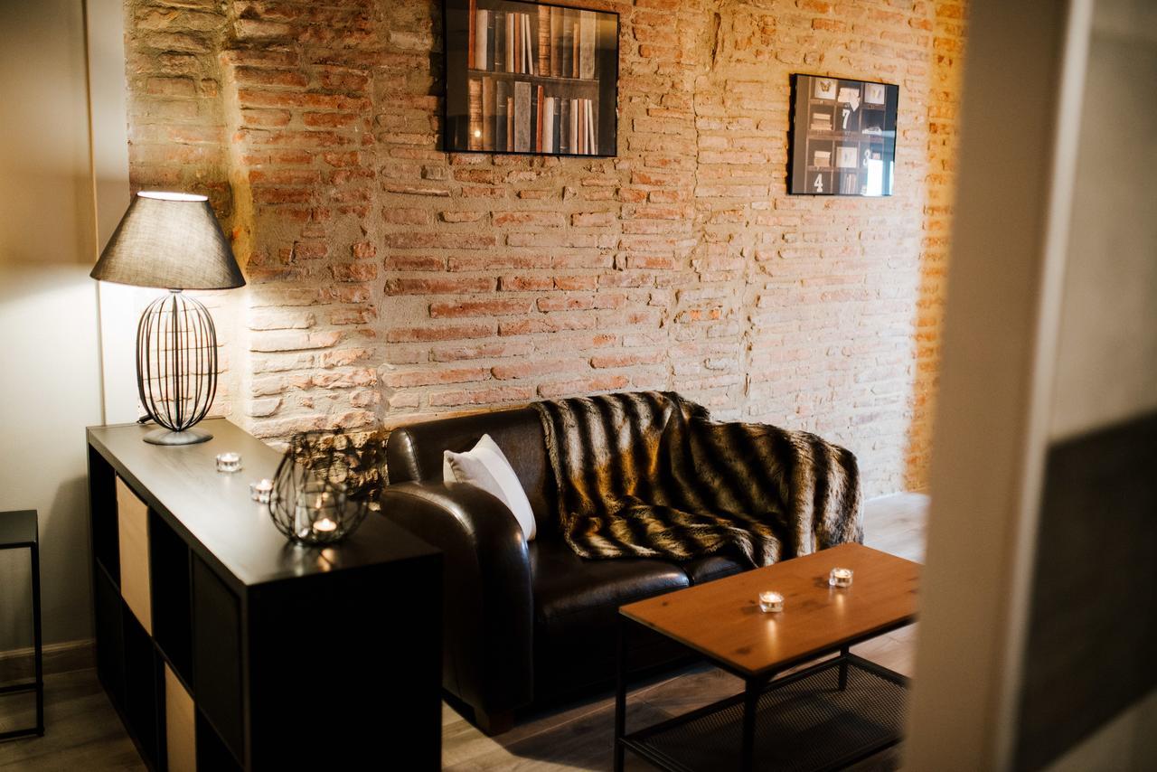 La Suite Romantique Avec Jacuzzi Au Coeur De פרפיניין מראה חיצוני תמונה