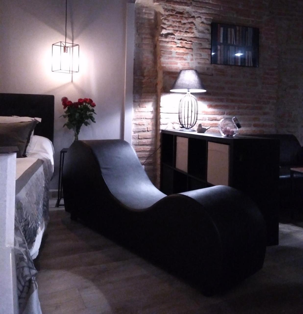 La Suite Romantique Avec Jacuzzi Au Coeur De פרפיניין מראה חיצוני תמונה